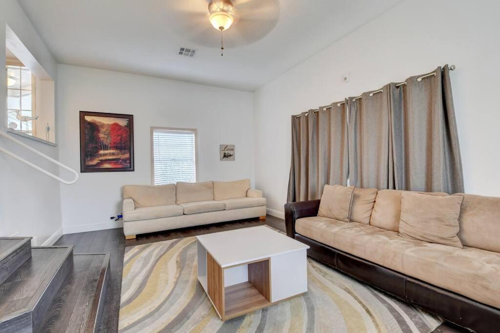 5 Bedroom Mansion With Pool And Non-Heated Jacuzzi Games In ボイントンビーチ エクステリア 写真